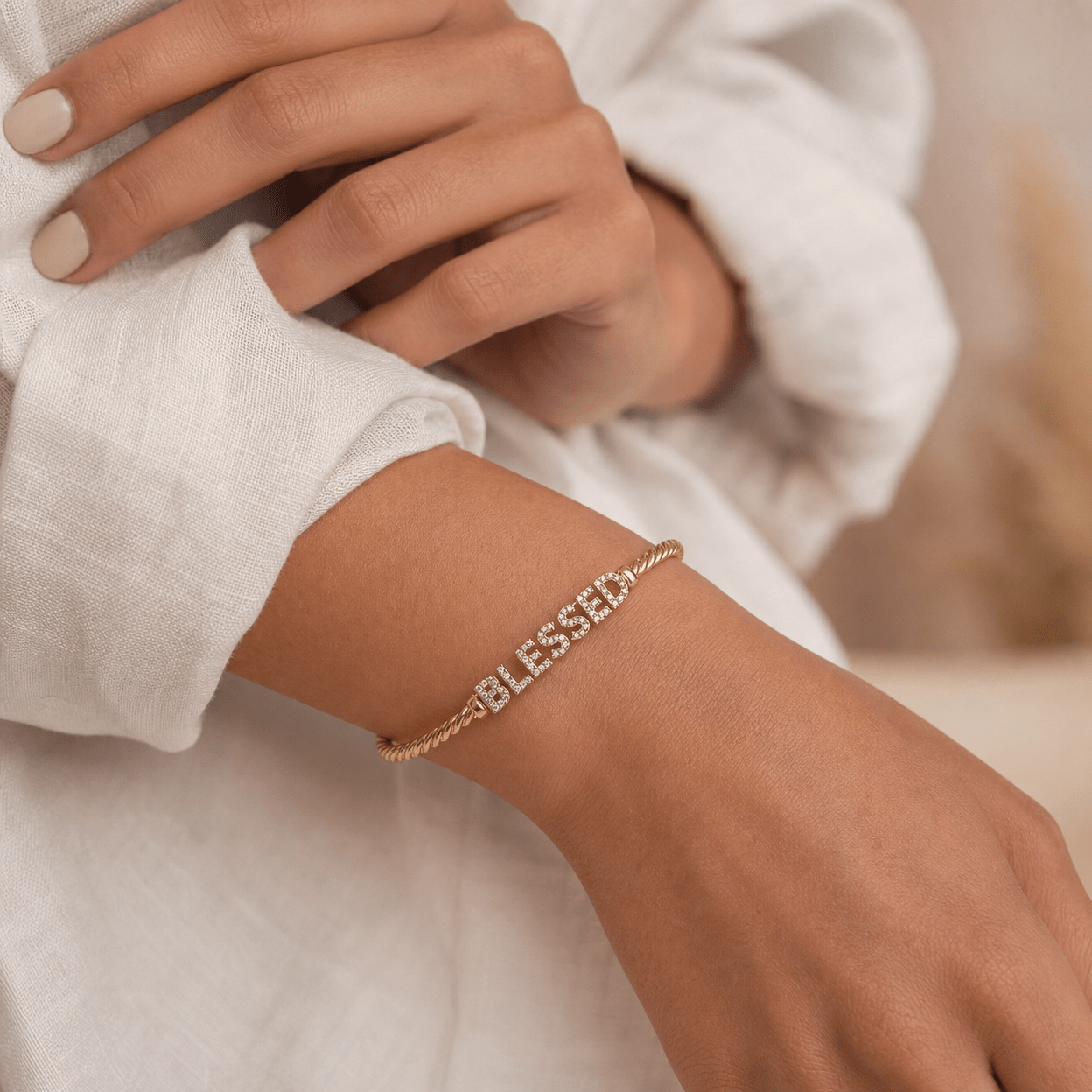 Solenne Blessed Narrative Bangle - Solenne Atelier