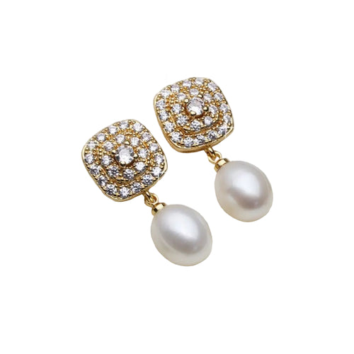 Solenne Carré de Lumière Pearl Drop Earrings - Solenne Atelier