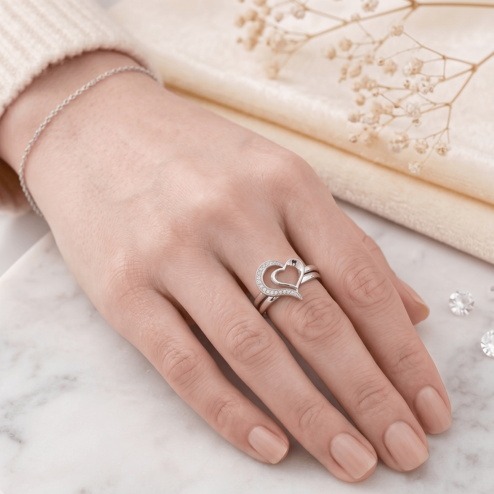 Solenne Ethereal Heart Bypass Ring - Solenne Atelier