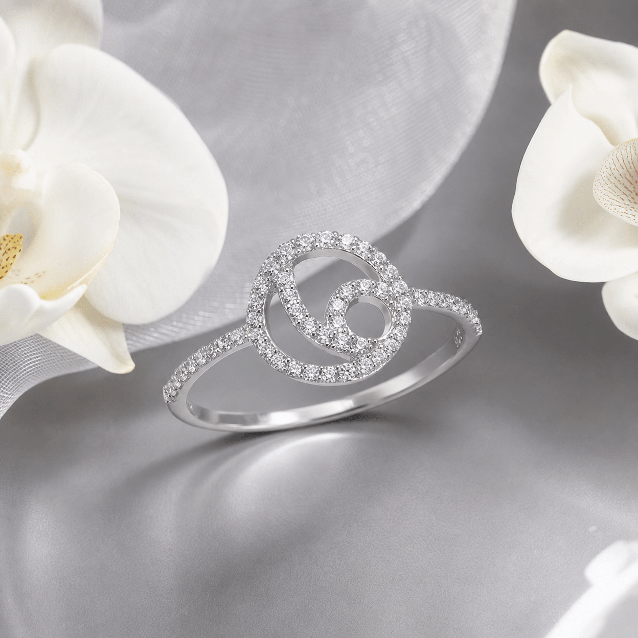 Solenne Ethereal Orbit Ring - Solenne Atelier