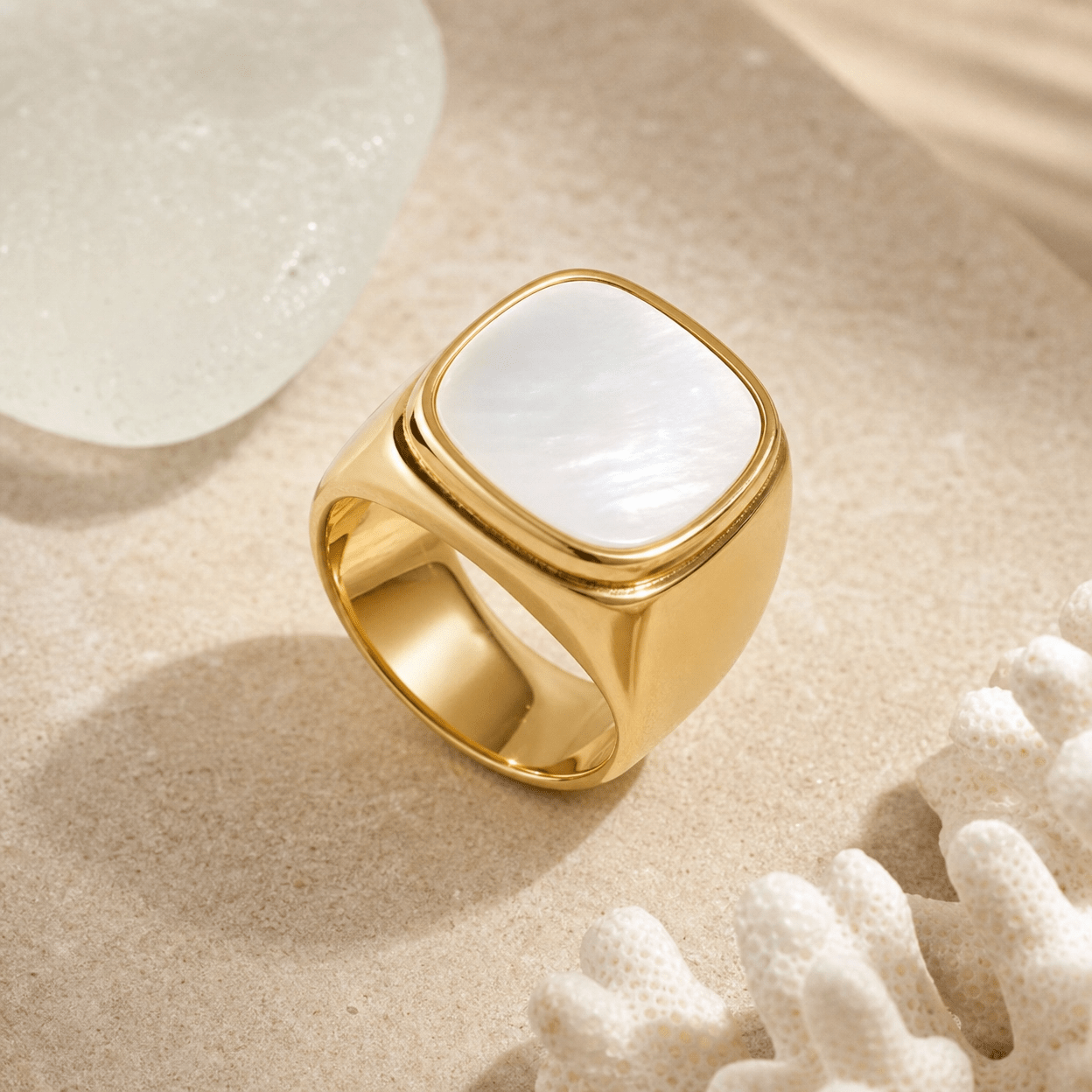 Solenne Iridescent Disc Ring - Solenne Atelier