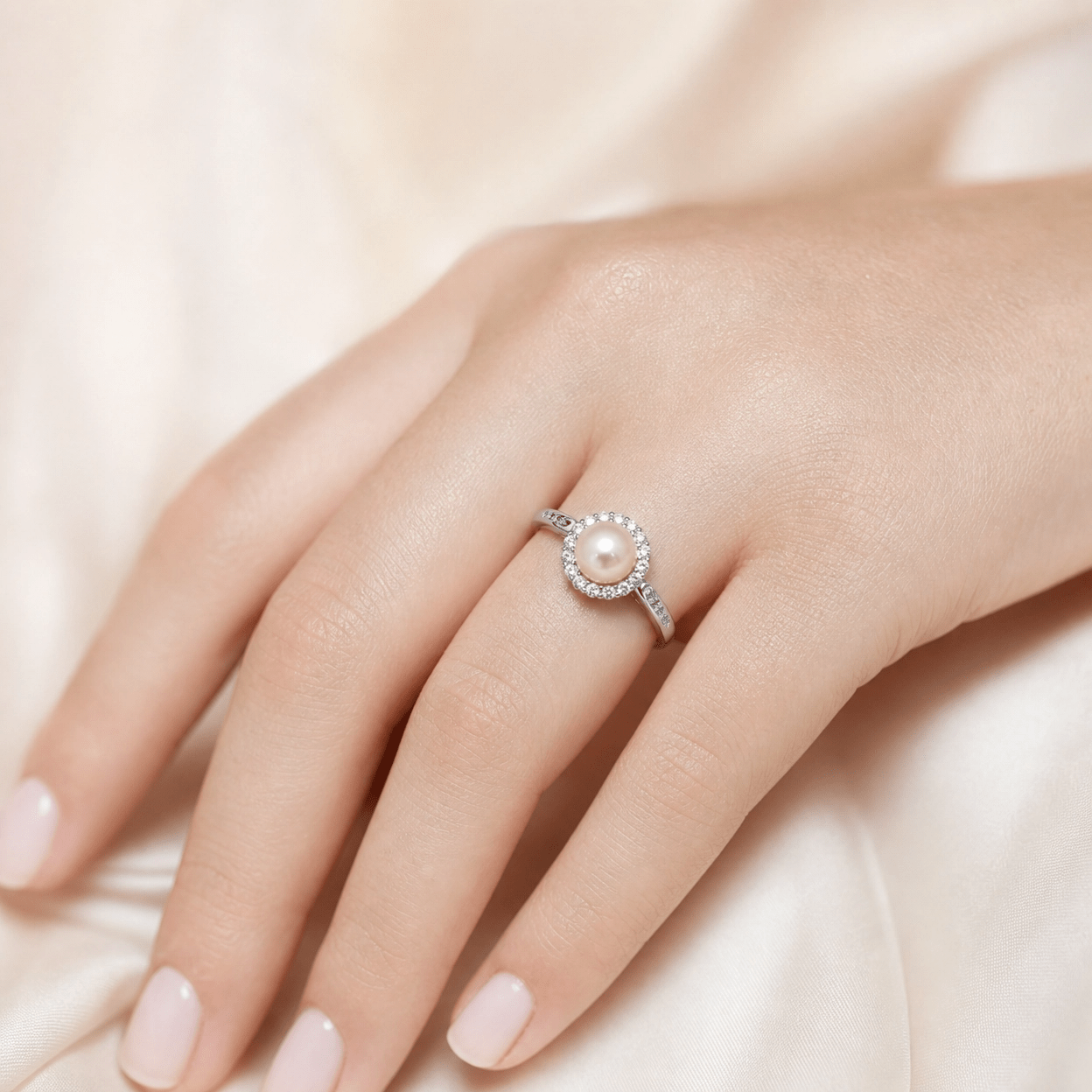 Solenne Radiant Pearl Halo Ring - Solenne Atelier