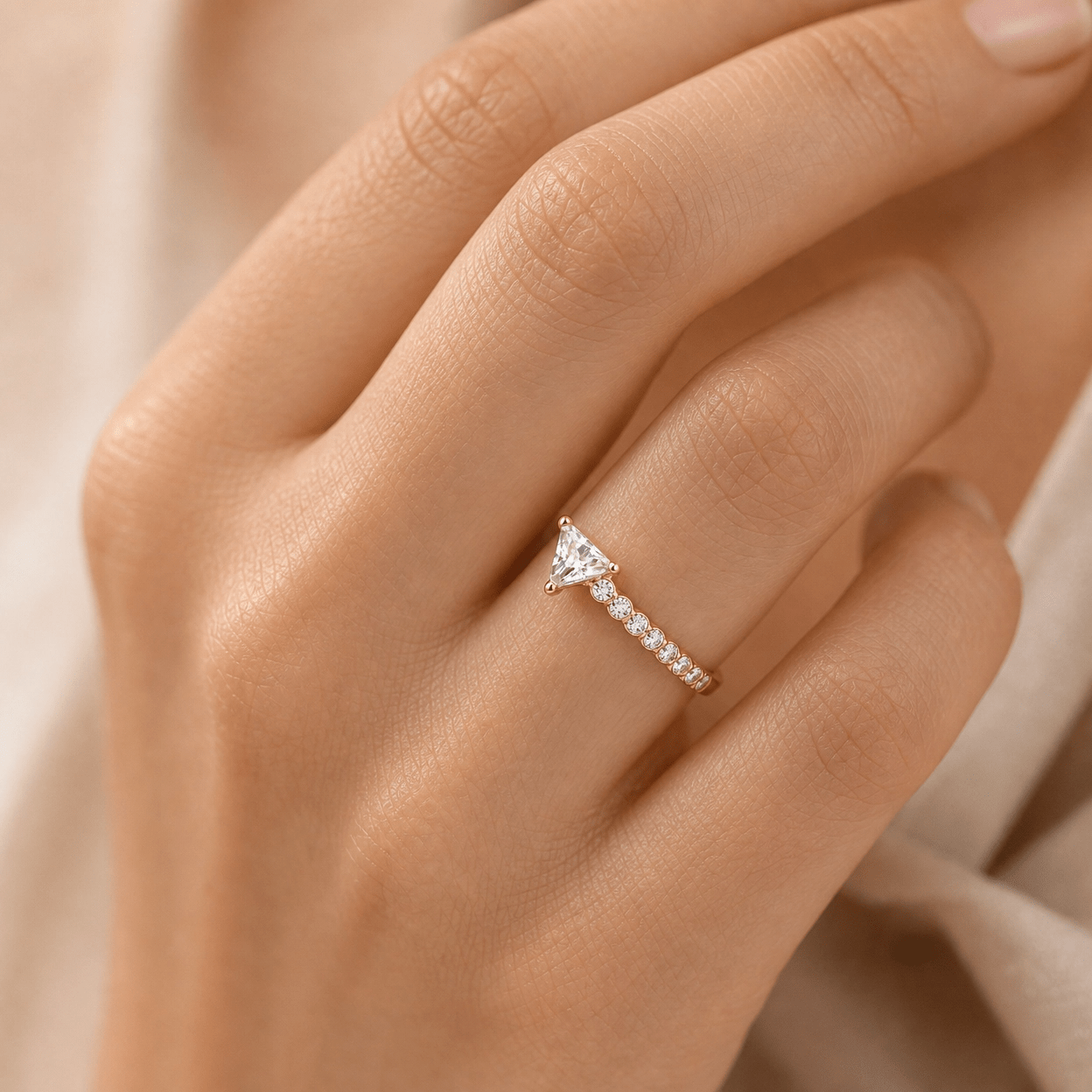 Solenne Trillion Éclat Ring - Solenne Atelier