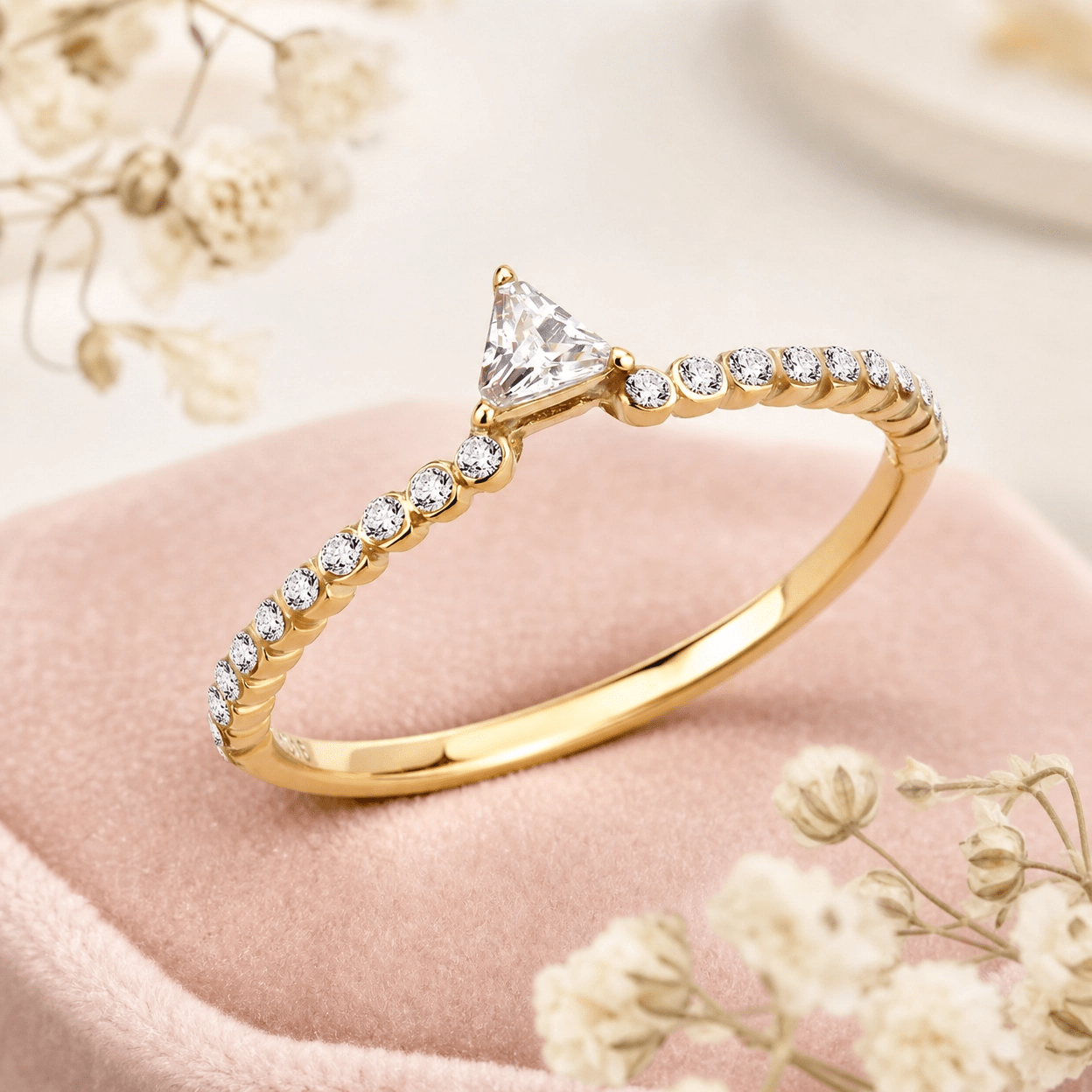 Solenne Trillion Éclat Ring - Solenne Atelier