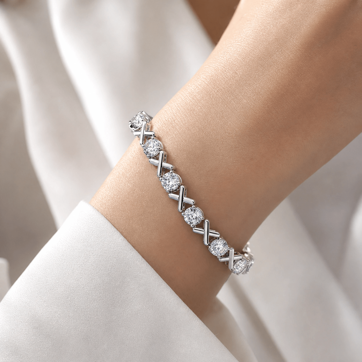 Solenne XO Pavé Tennis Bracelet - Solenne Atelier
